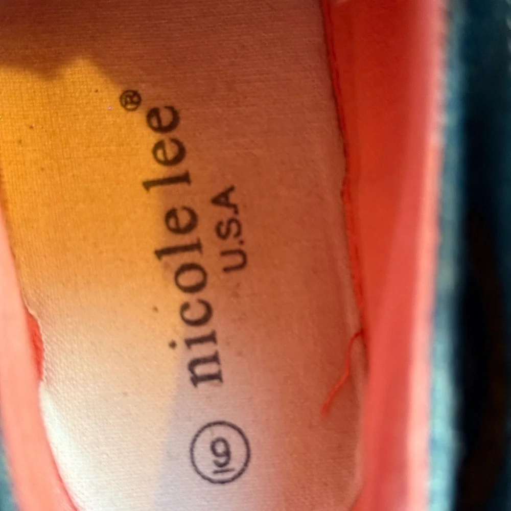 Nicole Lee USA Denim Sneakers with New York City Cartoon Print - Picture 3 of 5
